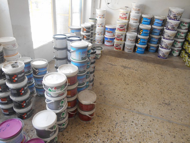 xromata-sidirika-pireas13