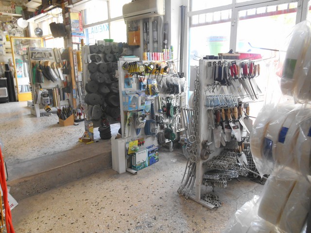 xromata-sidirika-pireas14